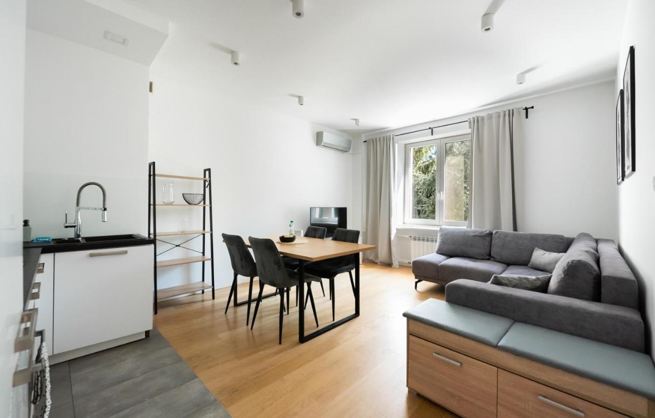 Metro Raclawicka Comfort Apartment Warsaw
